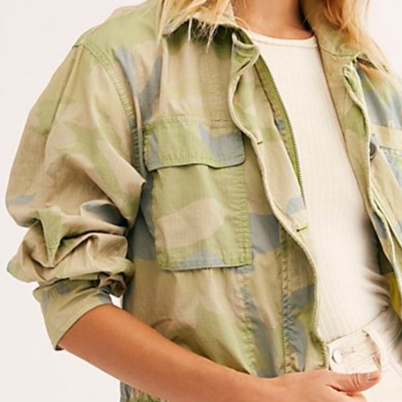 New Free People camo print jacket - XS - Picture 3 of 8
